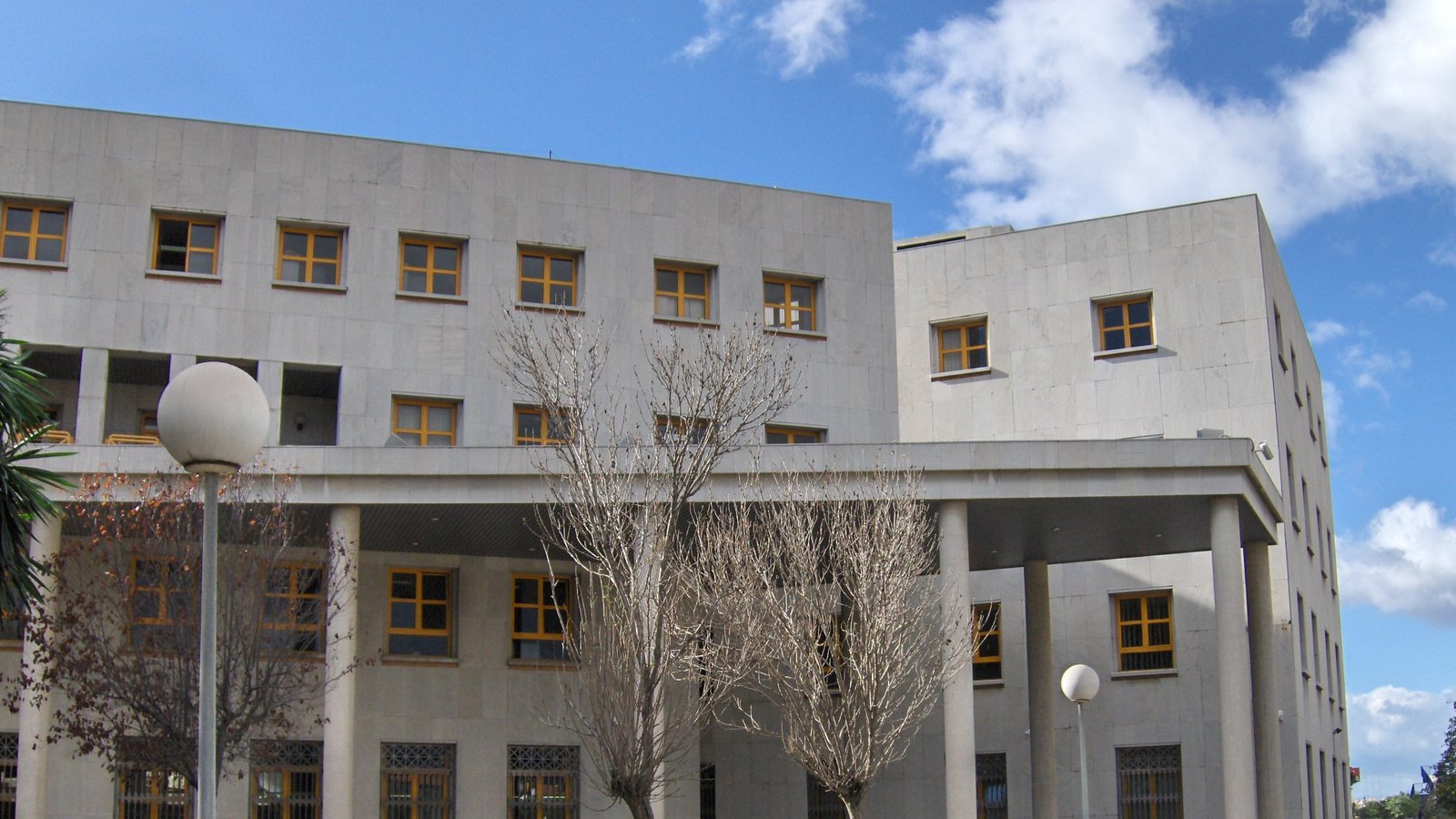 Residencia hijo nacido en España: requisitos, EX-25 y plazo de 6 meses